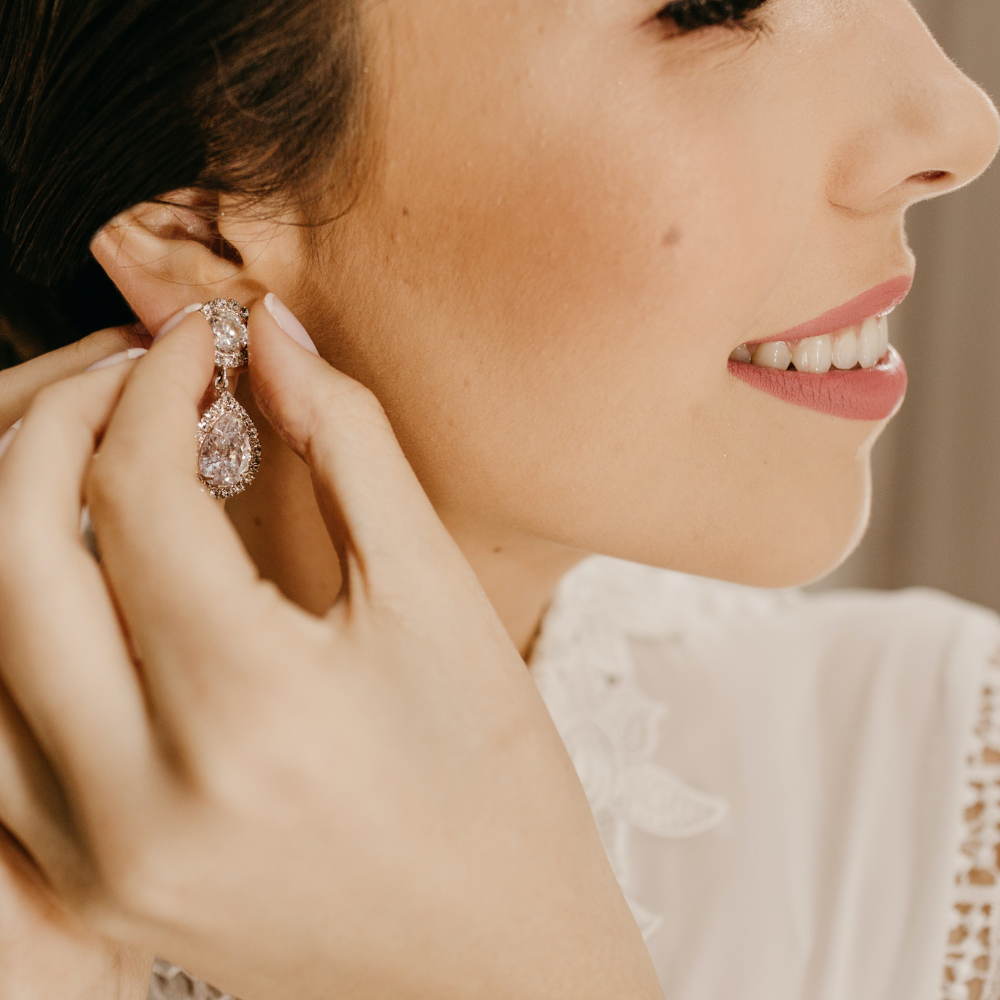 How to Choose the Perfect Bridal  Jewelry