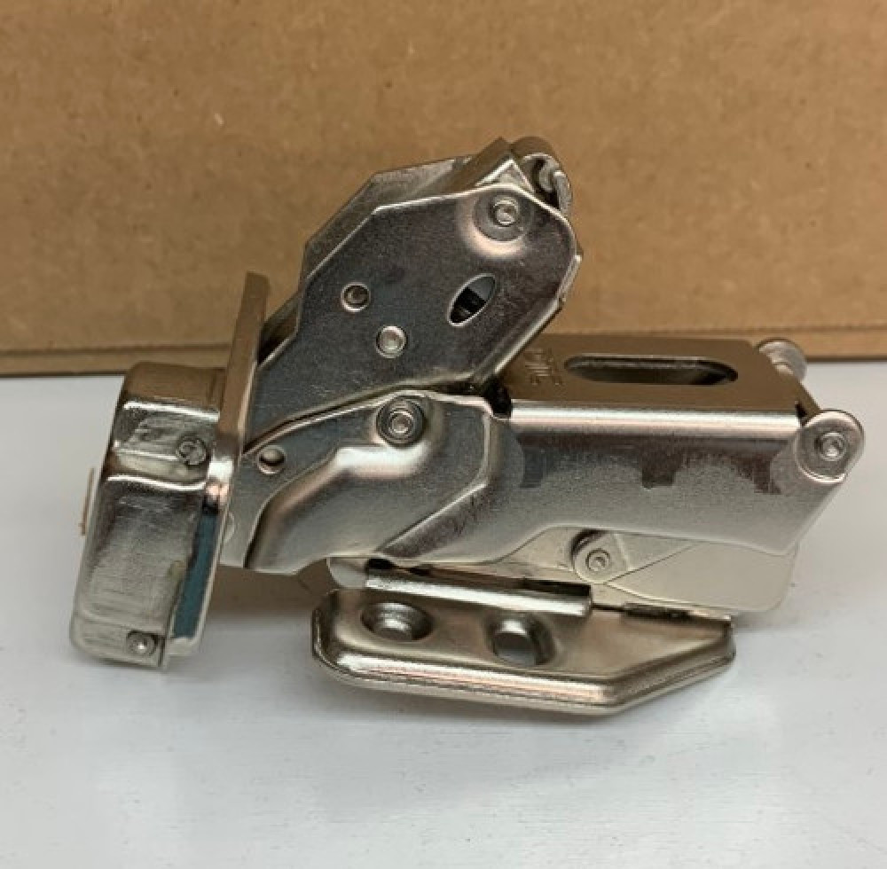 Black Blaze Shaker - 
LS/WSQ HINGE - DOOR TO FRAME
