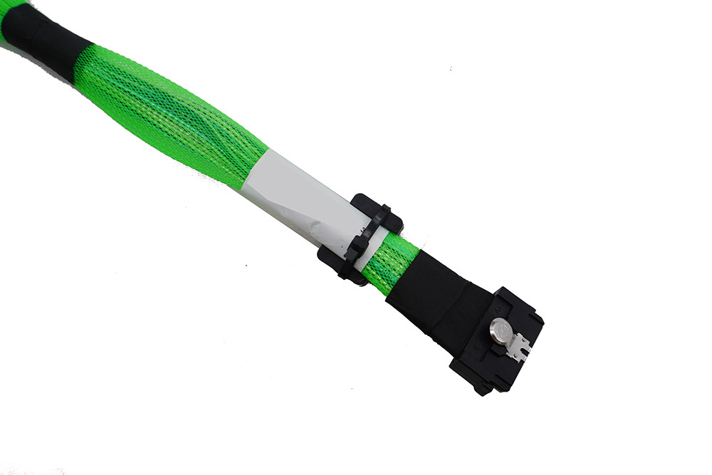 Gen6 PCIe MCIO x8 (SFF-TA-1016) 74P to *2 EDSFF (SFF-TA-1009) 56P 1C Cable